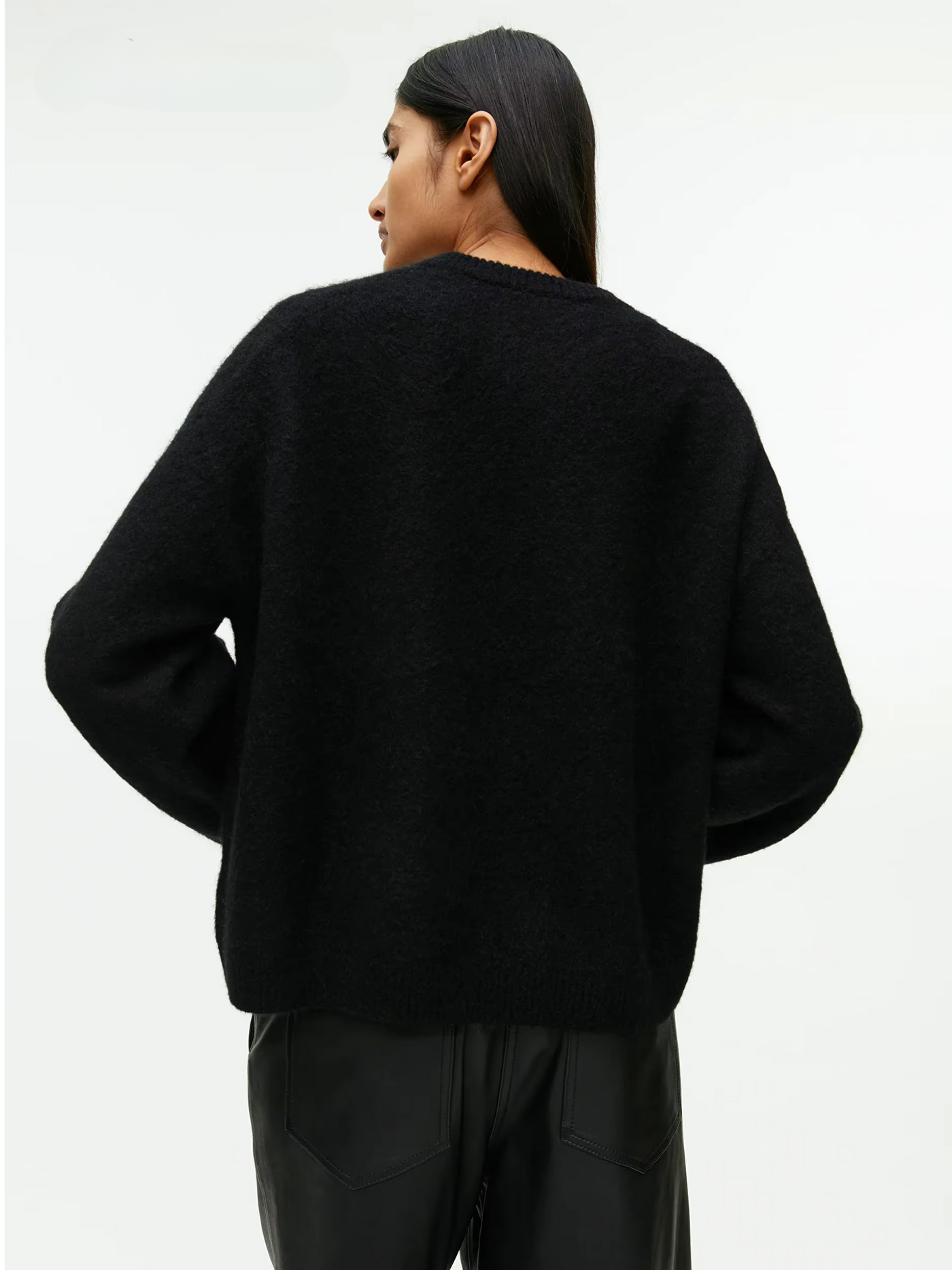 Sofia – Minimalistischer Strickpullover