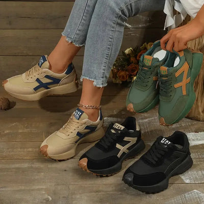 Sportlicher Freizeitsneaker | Profilsohle | Kontrast-Design