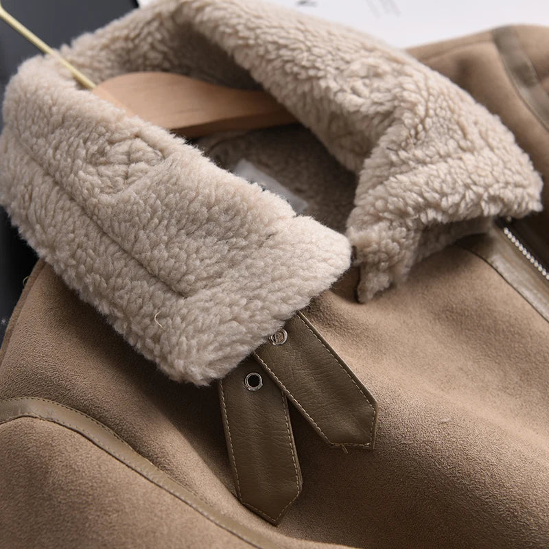 50% Rabatt | Ottilie™ | Damenmantel aus Wildleder mit Fleecefutter und Taillengürtel