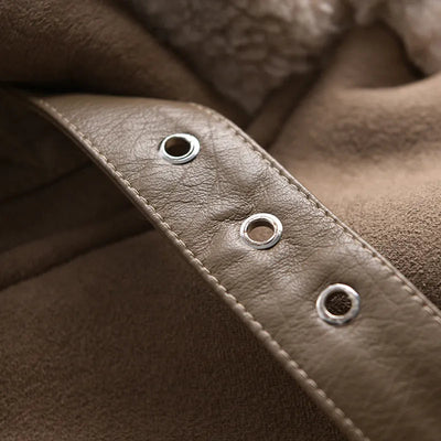 50% Rabatt | Ottilie™ | Damenmantel aus Wildleder mit Fleecefutter und Taillengürtel
