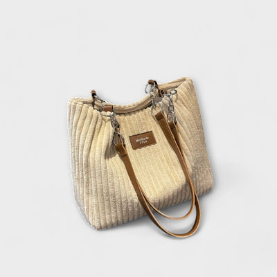 Malva – Weiche Schultertasche aus Velours