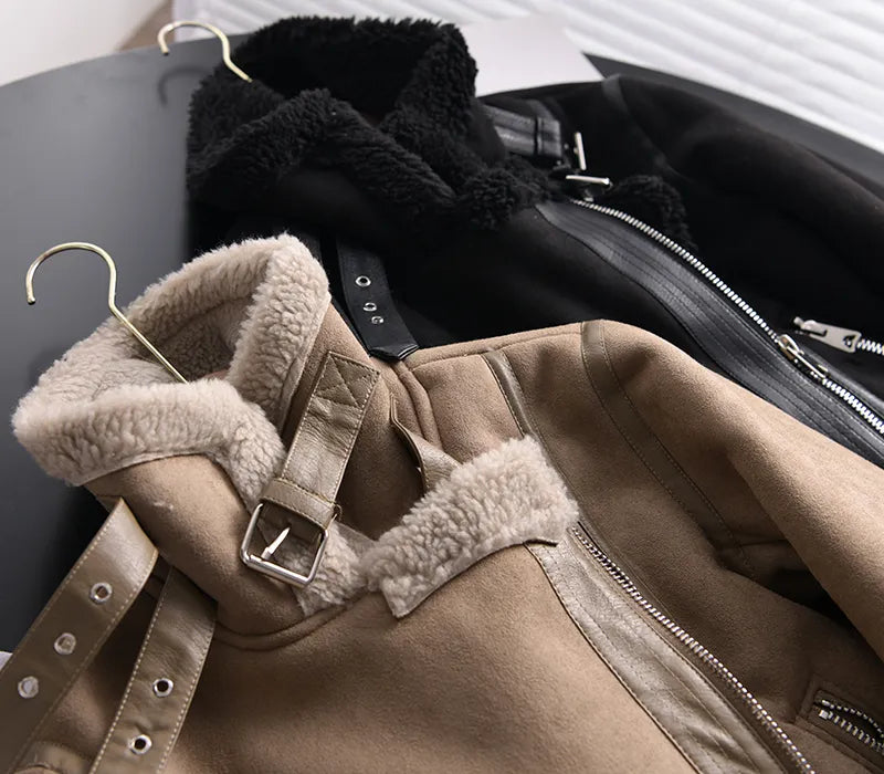 50% Rabatt | Ottilie™ | Damenmantel aus Wildleder mit Fleecefutter und Taillengürtel