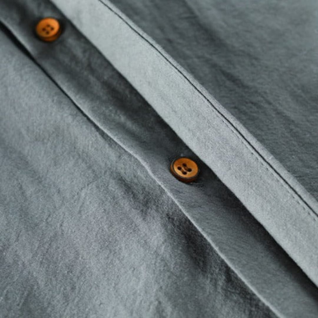 Stehkragen Hemd für Herren - Minimalistisch, Elegant & Casual