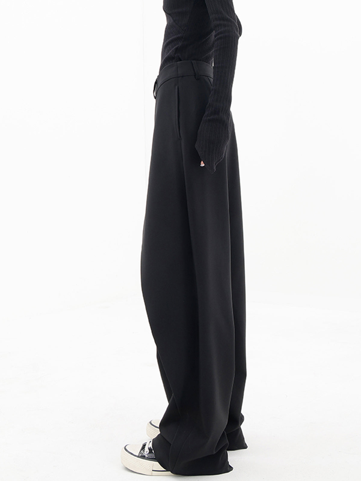 Ibolya | Entspannte und modische Winterhosen