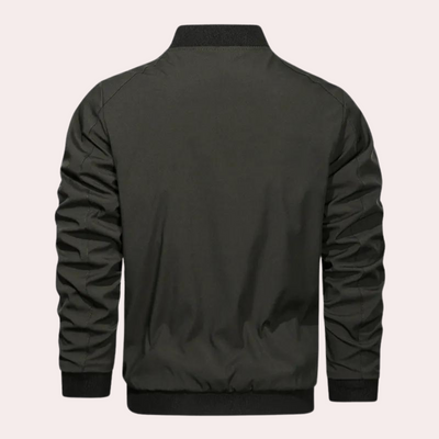 Stylische und leichte Bomberjacke für Männer