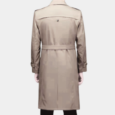 Stilvoller moderner Trenchcoat für den modernen Mann