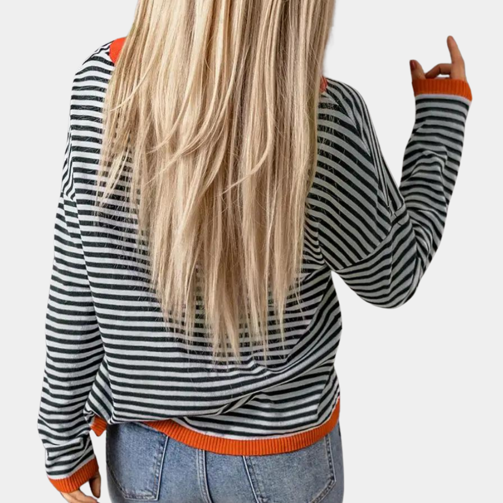 Eleganter gestreifter Damenpullover für zeitlosen Stil