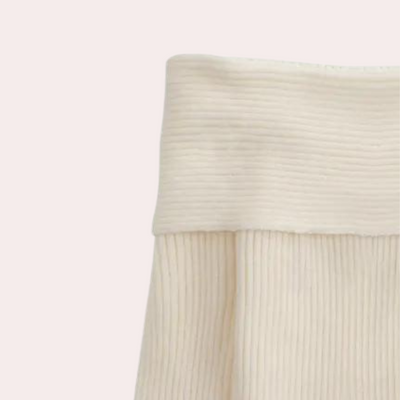 Leorina - Stylischer Off-Shoulder Pullover für Frauen mit elegantem Strickmuster