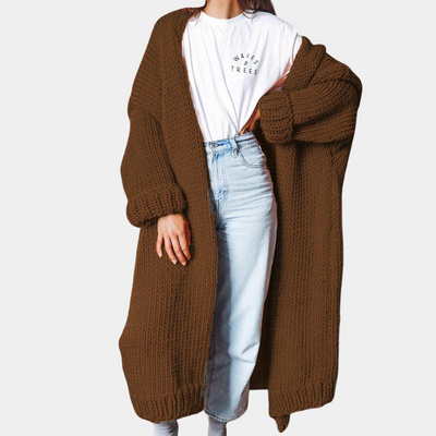Margareta - Elegante Damenstrickjacke für einen stilvollen Look