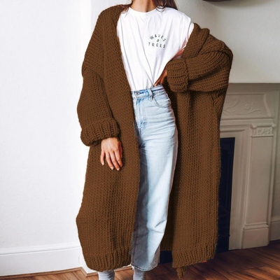 Margareta - Elegante Damenstrickjacke für einen stilvollen Look