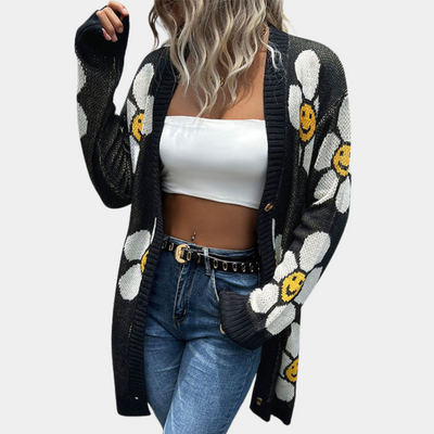 Lucine - Feminine Strickjacke mit Blumenmuster und verspieltem Charme