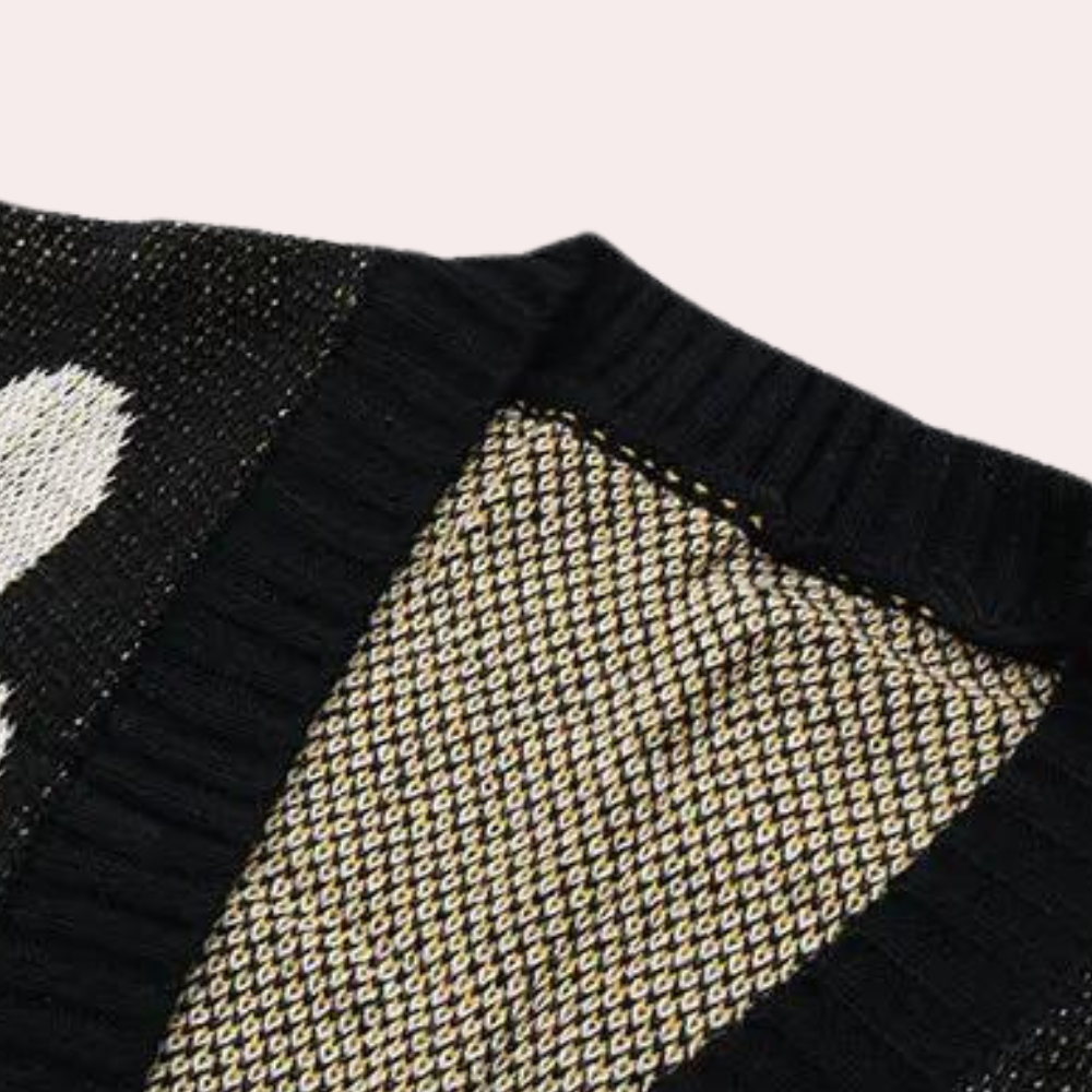 Lucine - Feminine Strickjacke mit Blumenmuster und verspieltem Charme