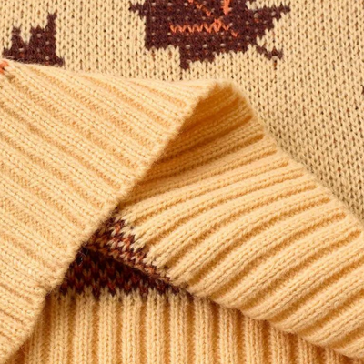 Nerina - Modisch-femininer Pullover mit raffiniertem Blattmuster