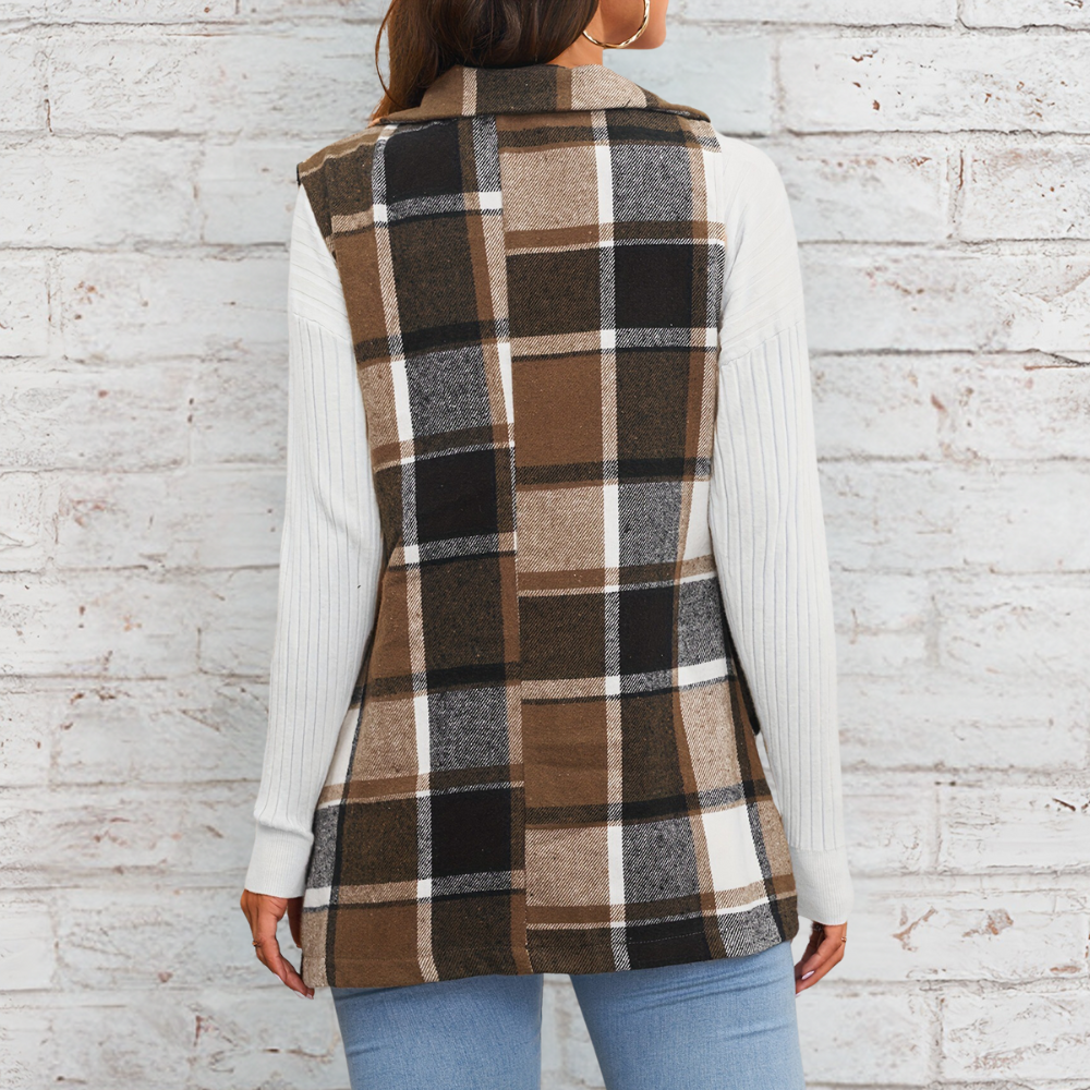 Klaudia - Elegante karierte Damenstrickjacke für einen robusten Winterlook