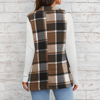 Klaudia - Elegante karierte Damenstrickjacke für einen robusten Winterlook