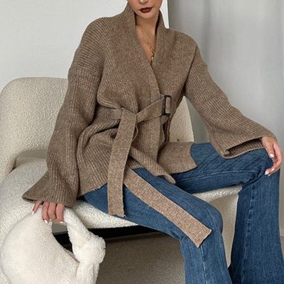 Lotti - Anspruchsvolle Damen Strickjacke mit elegantem Gürtel