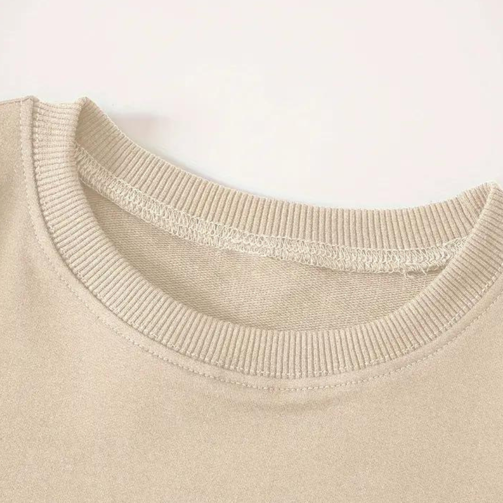 Mirela - Gespenstischer Halloween-Pullover für Frauen