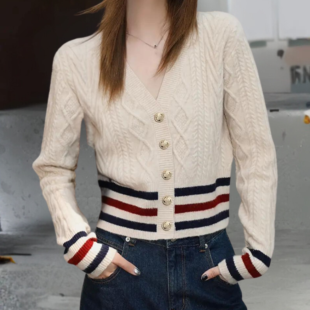 LUA - Stilvolle Damenstrickjacke für einen eleganten Look