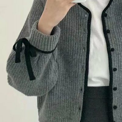 Retro-inspirierte Strickjacke für Frauen in modischer Lavendelfarbe
