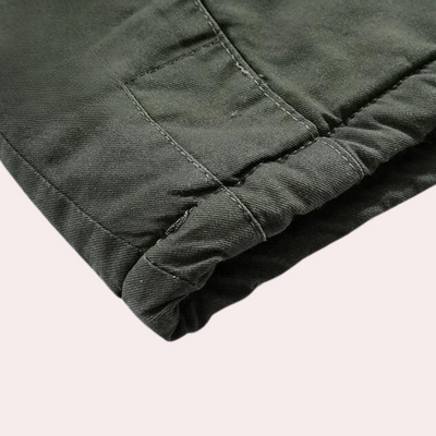 Aaron - Trendige Winterjacke mit Kapuze für den modernen Mann