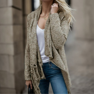 Trendige Damenstrickjacke für einen lässigen Look von MIES
