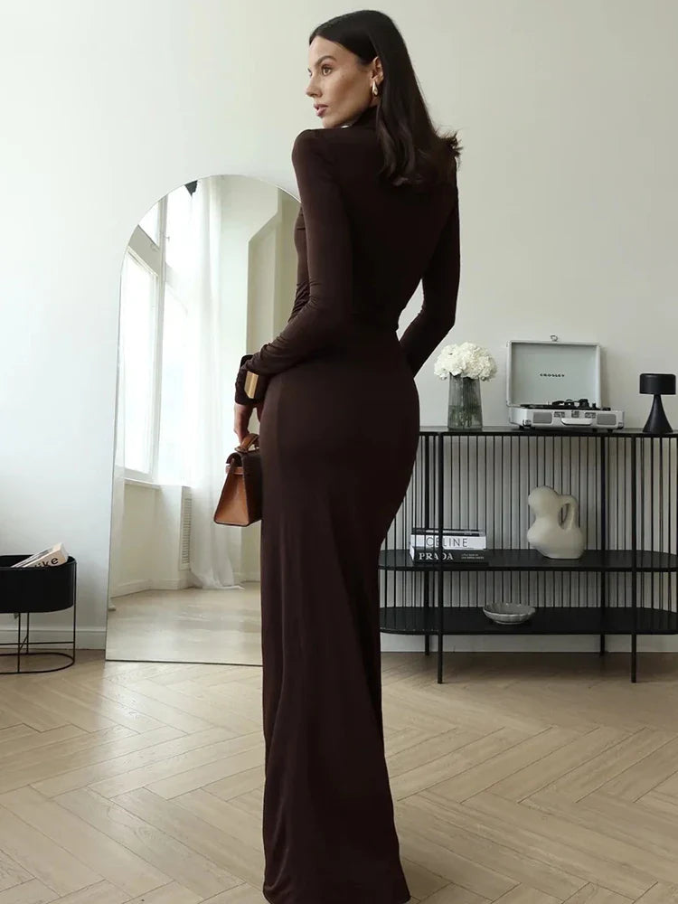Lotte™ – Sexy, figurbetontes Rollkragenkleid mit hohem Schlitz