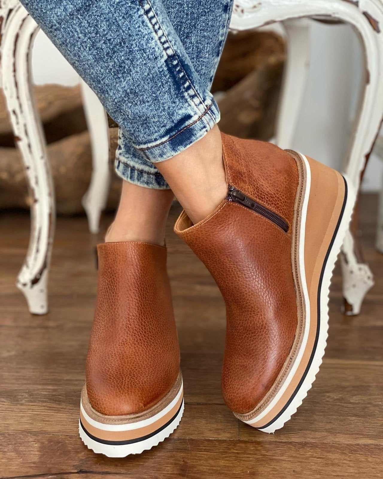 Sloan | Modern and Versatile winter Boots