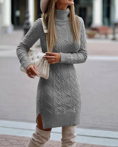 Anette | Maßgeschneidertes und elegantes Winterkleid